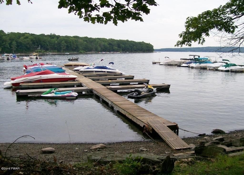 Cove Point Club Homes for Sale Lakeville PA Real Estate Lake