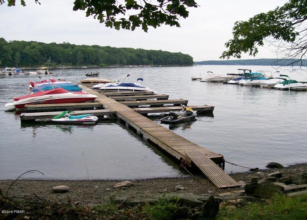 Cove Point Club Homes for Sale Lakeville PA Real Estate Lake